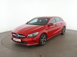 Rot Gebraucht 2019 Mercedes CLA180 Shooting Brake Urban Kombi | 18.590 € (Fairer Preis)