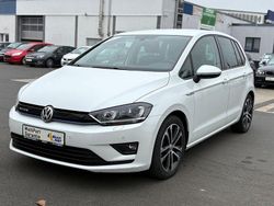 Weiß Gebraucht 2015 VW Golf Sportsvan Van / Kleinbus | 8.900 € (Fairer Preis)