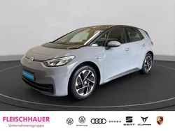 Grau Gebraucht 2021 VW ID.3 Pro Kleinwagen | 17.690 € (Guter Preis)