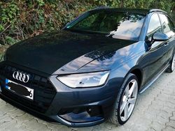 Grau Gebraucht 2020 Audi A4 Ambiente Kombi | 25.400 € (Guter Preis)