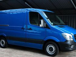 Blau Gebraucht 2015 Mercedes Sprinter Van | 10.690 € (Guter Preis)