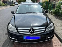 Schwarz Gebraucht 2010 Mercedes C200 Kombi | 4.000 € (Guter Preis)