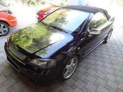 Schwarz Gebraucht 2003 Opel Astra Cabriolet Edition Cabrio | 1.990 € (Guter Preis)