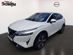 Brilliant white (m) Gebraucht 2023 Nissan Qashqai SUV | 37.900 €