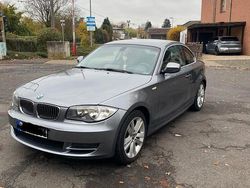 Grau Gebraucht 2009 BMW 120 Coupé Coupé | 6.500 €
