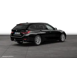 Schwarz Gebraucht 2024 BMW 330e Comfort Edition Kombi | 49.274 € (Etwas zu teuer)