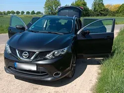 Schwarz Gebraucht 2016 Nissan Qashqai 360º SUV | 13.900 € (Fairer Preis)