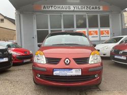 Rot Gebraucht 2006 Renault Modus Van / Kleinbus | 3.995 € (Etwas zu teuer)