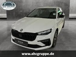 Weiß Gebraucht 2024 Skoda Scala Selection Kleinwagen | 20.950 € (Fairer Preis)