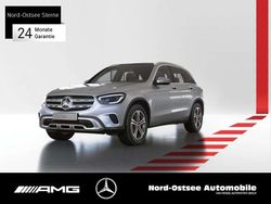 Metalliclack hightechsilber Gebraucht 2021 Mercedes GLC200 SUV | 33.490 € (Guter Preis)
