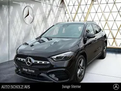 Unilack nachtschwarz Gebraucht 2024 Mercedes GLA200 AMG SUV | 40.790 € (Fairer Preis)