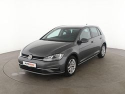 Grau Gebraucht 2017 VW Golf VII Comfortline Limousine | 12.640 € (Guter Preis)