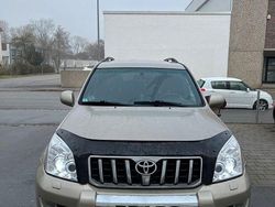 Beige Gebraucht 2005 Toyota Land Cruiser Travel SUV | 15.000 € (Etwas zu teuer)