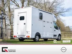 Grey urban (grau) Gebraucht 2025 Nissan Interstar Van | 79.813 €