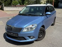 Weiß Gebraucht 2014 Skoda Fabia Ambition Kombi | 3.499 €