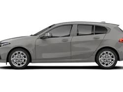Grau Neu 2025 BMW 118 Efficient Dynamics Kleinwagen | 32.800 € (Superpreis)