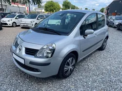 Grau Gebraucht 2006 Renault Modus Dynamique Van / Kleinbus | 4.290 € (Teuer)