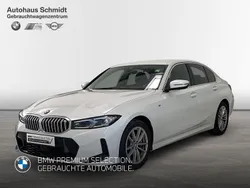 Mineralweiß Gebraucht 2023 BMW 330 M Sport Limousine | 39.790 € (Etwas zu teuer)