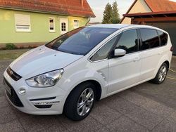 Weiß Gebraucht 2011 Ford S-MAX Titanium Van / Kleinbus | 6.900 € (Fairer Preis)