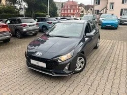 Grau Neu 2024 Hyundai i20 Limousine | 19.990 € (Guter Preis)