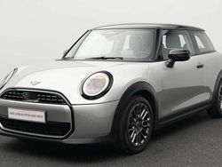 Grau Gebraucht 2024 Mini Cooper Classic Kleinwagen | 22.804 € (Superpreis)
