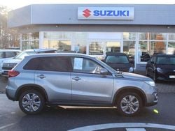 Grau Gebraucht 2021 Suzuki Vitara Comfort SUV | 16.950 € (Fairer Preis)