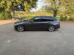 Grau Gebraucht 2017 BMW 320 M Sport Kombi | 15.499 € (Guter Preis)