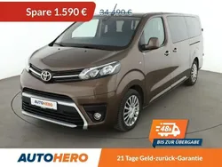 Braun Gebraucht 2021 Toyota Proace Team Van | 32.900 € (Fairer Preis)