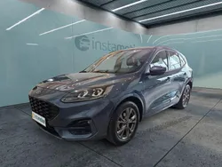 Blau Gebraucht 2022 Ford Kuga SUV | 30.199 € (Teuer)