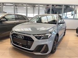 Grau Neu 2025 Audi A1 Sportback S-Line Kleinwagen | 29.790 € (Guter Preis)