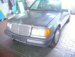 Mercedes E230