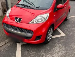 Rot Gebraucht 2008 Peugeot 107 Filou Kleinwagen | 2.200 € (Fairer Preis)