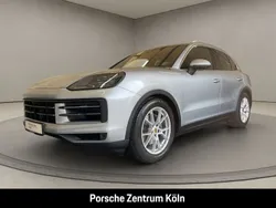 Dolomitsilbermetallic Gebraucht 2023 Porsche Cayenne SUV | 88.500 € (Fairer Preis)