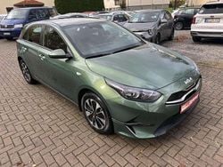 (exg) experience green met. Neu 2025 Kia Ceed Vision Limousine | 19.990 € (Guter Preis)