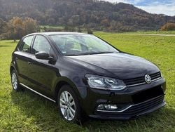 Schwarz Gebraucht 2015 VW Polo Comfortline Limousine | 9.900 € (Fairer Preis)