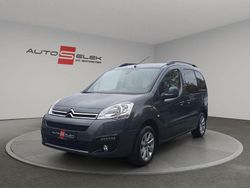 Grau Gebraucht 2017 Citroën Berlingo Van / Kleinbus | 10.950 € (Teuer)