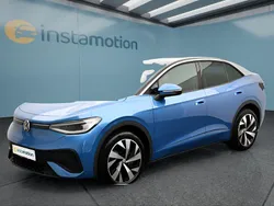 Blau Gebraucht 2024 VW ID.5 Pro SUV | 43.549 € (Guter Preis)