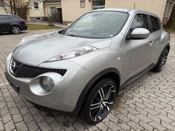 Silber Gebraucht 2011 Nissan Juke Tekna SUV | 7.900 € (Fairer Preis)