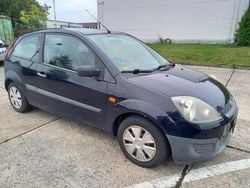 Blau Gebraucht 2006 Ford Fiesta Kleinwagen | 1.190 € (Guter Preis)