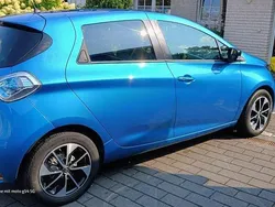 Blau Gebraucht 2018 Renault Zoe Intens Kleinwagen | 7.950 € (Guter Preis)