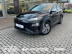 Phantom black / chalk white ro Gebraucht 2020 Hyundai Kona Style SUV | 29.790 €