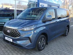 Blue metallic Neu 2024 Ford Tourneo Custom Limousine | 52.955 € (Teuer)