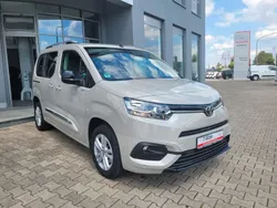 Beige Gebraucht 2022 Toyota Proace City Van | 29.499 € (Teuer)