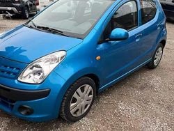 Blau Gebraucht 2010 Nissan Pixo Kleinwagen | 1.300 € (Guter Preis)