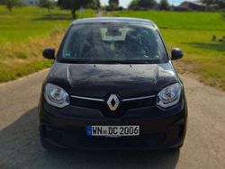 Schwarz Gebraucht 2021 Renault Twingo Intens Kleinwagen | 8.700 € (Guter Preis)