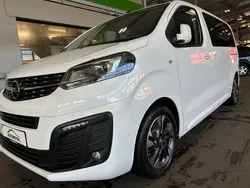 Weiß Gebraucht 2021 Opel Zafira Life Elegance Van | 27.900 € (Guter Preis)