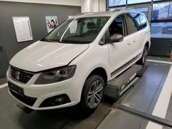 Rein weiss Gebraucht 2021 Seat Alhambra FR-Line Van / Kleinbus | 31.888 € (Teuer)