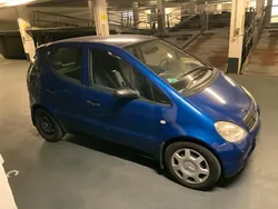 Blau Gebraucht 2000 Mercedes A170 Classic Kleinwagen | 600 € (Fairer Preis)