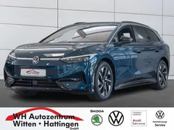 Aquamarinblau metallic Neu 2024 VW ID.7 Pro Limousine | 63.305 € (Teuer)