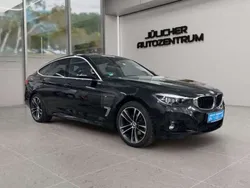 Black sapphire metallic Gebraucht 2016 BMW 330 M Sport Limousine | 19.490 € (Superpreis)